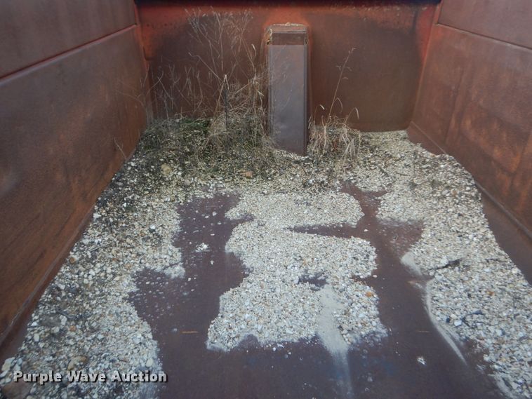 image for item HV9568 1997 Chevrolet C8500  dump truck