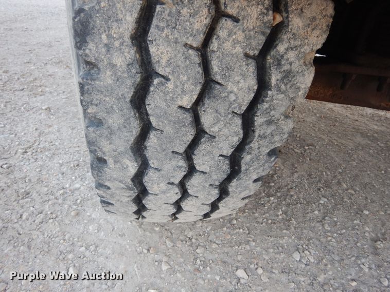 image for item HV9568 1997 Chevrolet C8500  dump truck