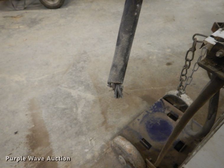 image for item HV9569 Hobart BetaMig 250 welder