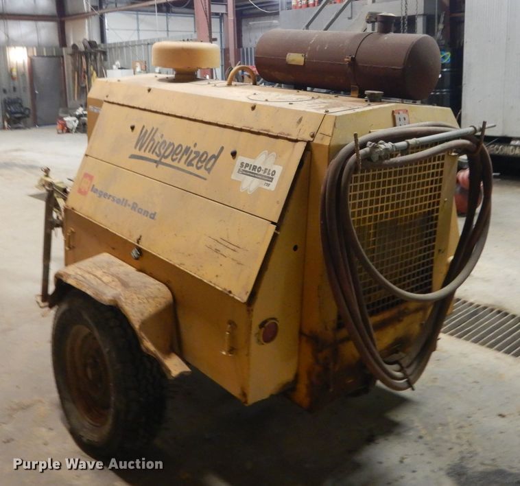 image for item HV9571 Ingersoll Rand D175  air compressor