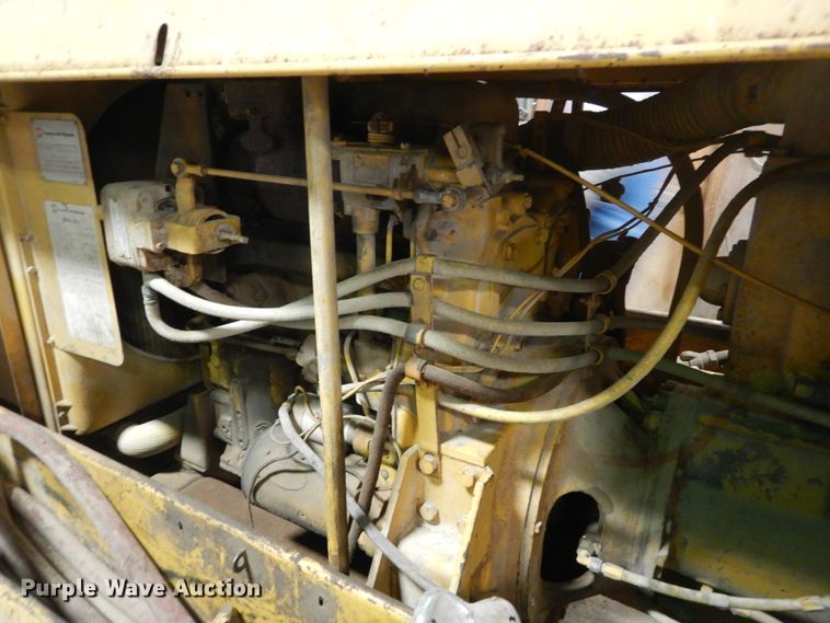 image for item HV9571 Ingersoll Rand D175  air compressor