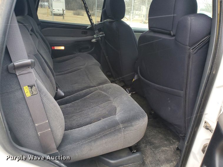 image for item HW9582 2002 Chevrolet Tahoe Police  SUV