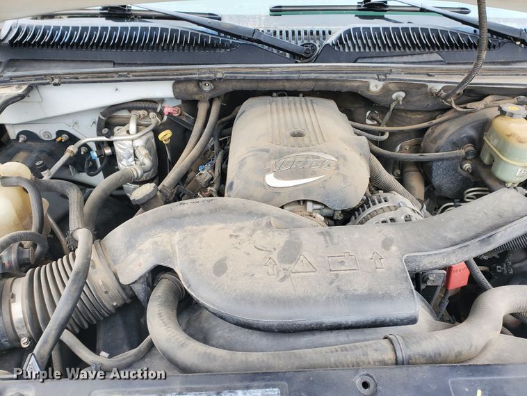 image for item HW9582 2002 Chevrolet Tahoe Police  SUV