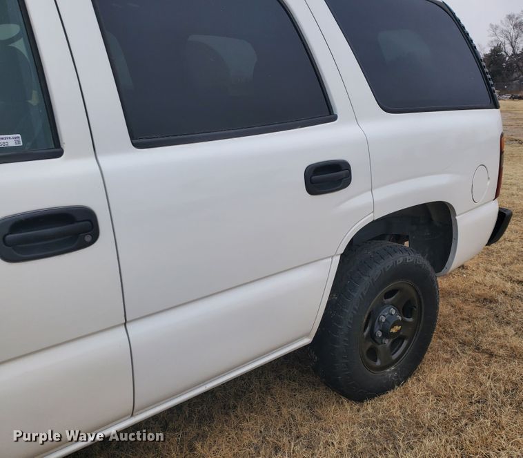 image for item HW9582 2002 Chevrolet Tahoe Police  SUV