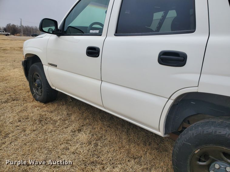 image for item HW9582 2002 Chevrolet Tahoe Police  SUV