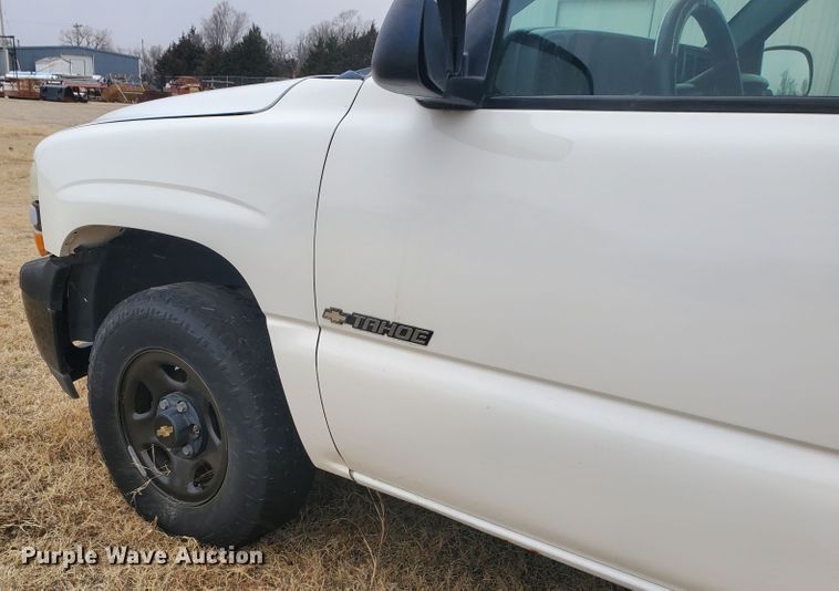 image for item HW9582 2002 Chevrolet Tahoe Police  SUV