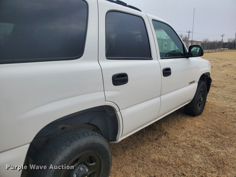 image for item HW9582 2002 Chevrolet Tahoe Police  SUV