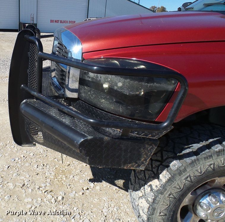 image for item DC2898 2006 Dodge Ram 1500  Mega Cab pickup truck