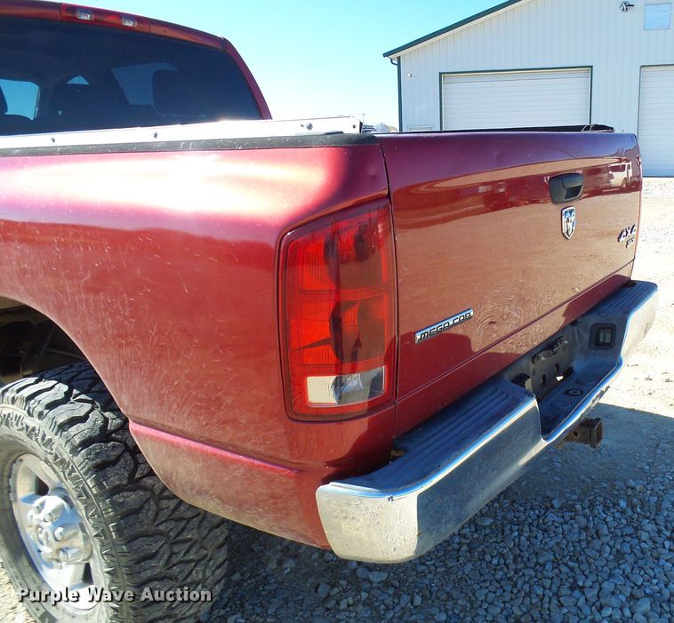image for item DC2898 2006 Dodge Ram 1500  Mega Cab pickup truck