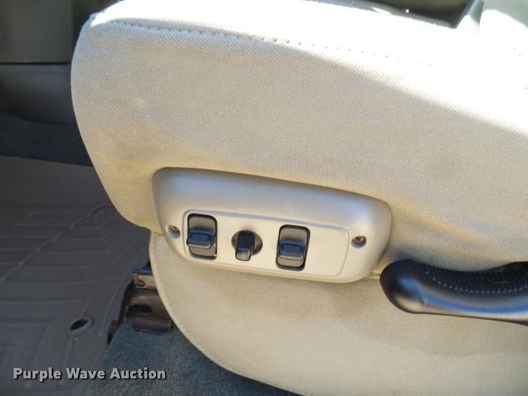 image for item DC2898 2006 Dodge Ram 1500  Mega Cab pickup truck