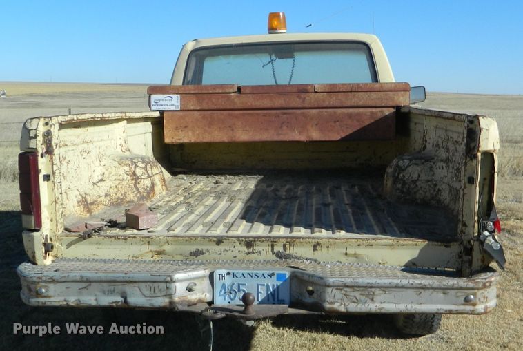 image for item DE4559 1981 Ford F100  pickup truck