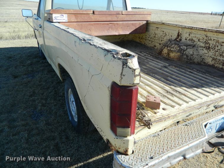 image for item DE4559 1981 Ford F100  pickup truck