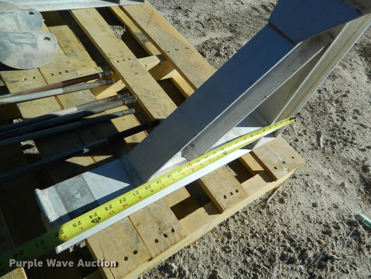 image for item DE4561 Aluminum headache rack