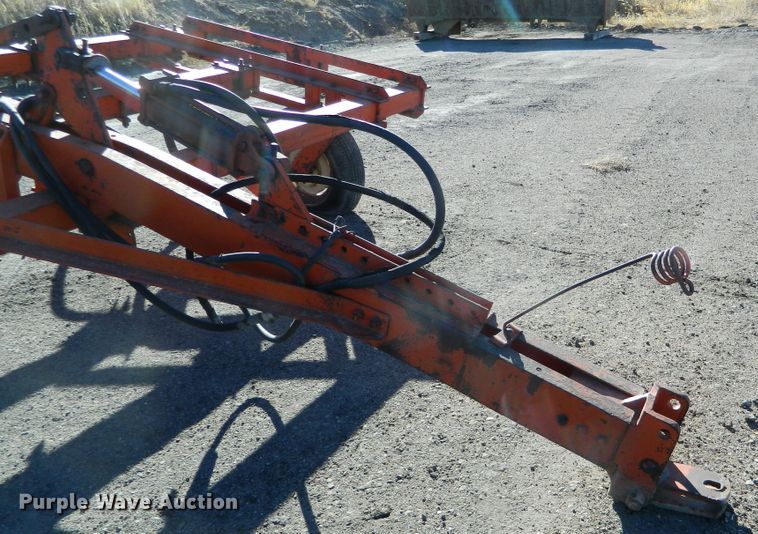 image for item DE4566 JI Case  chisel