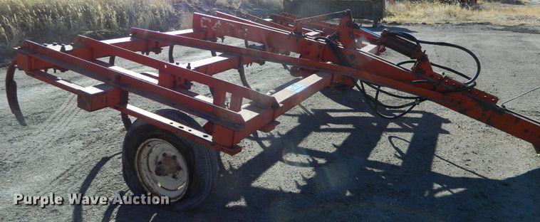 image for item DE4566 JI Case  chisel