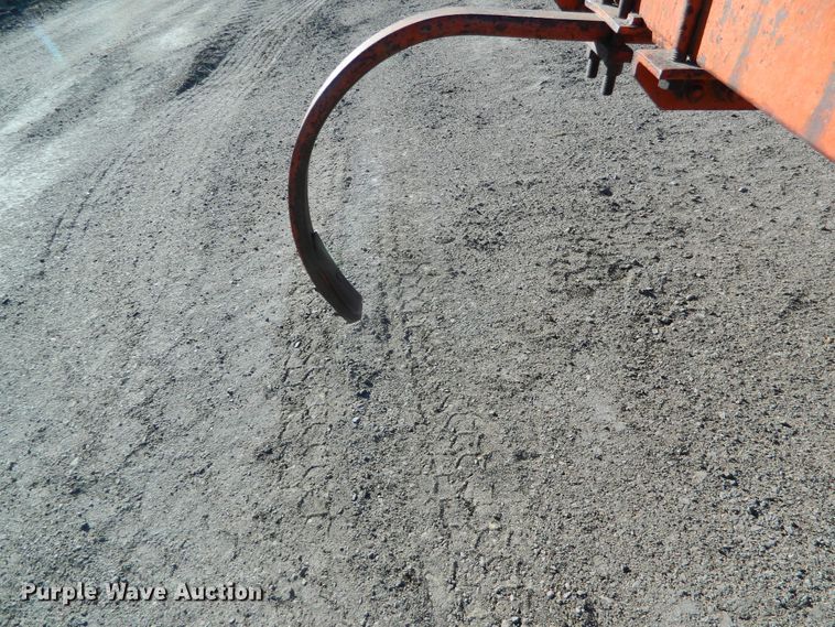 image for item DE4566 JI Case  chisel