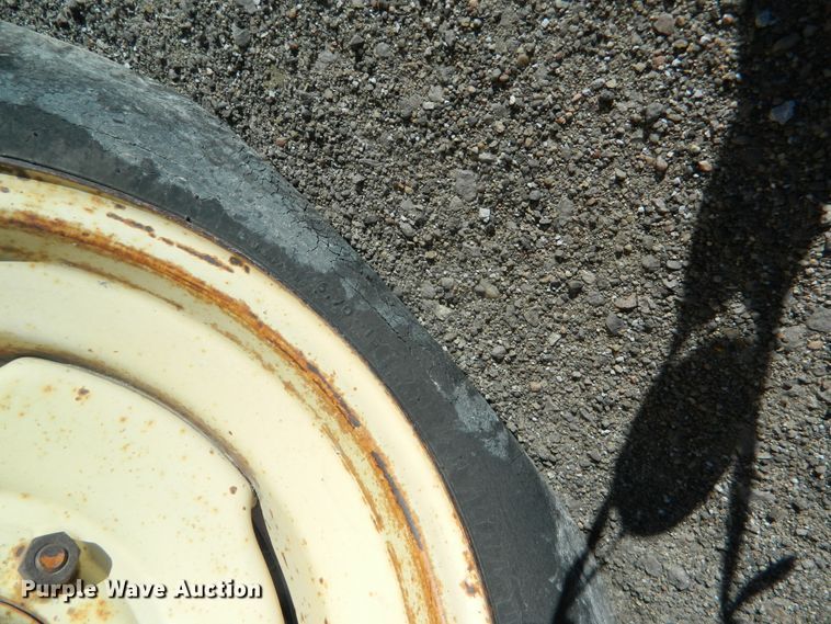 image for item DE4566 JI Case  chisel