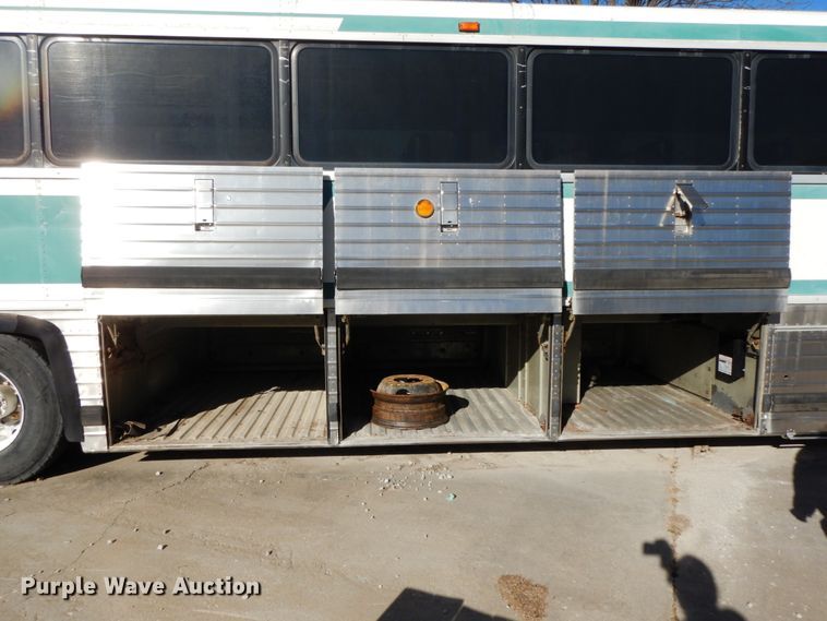 image for item DF3222 1984 TMC MC-9  Crusader II MCI coach bus