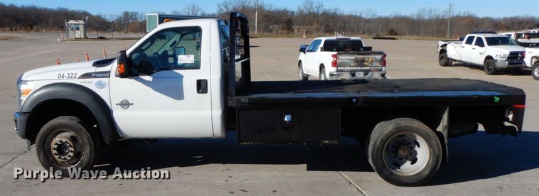 image for item DF3225 2016 Ford F550  flatbed truck