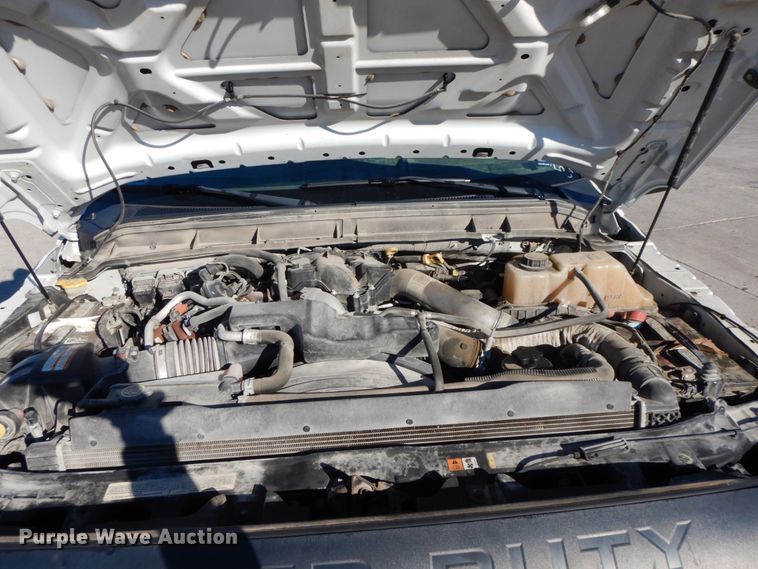 image for item DF3225 2016 Ford F550  flatbed truck