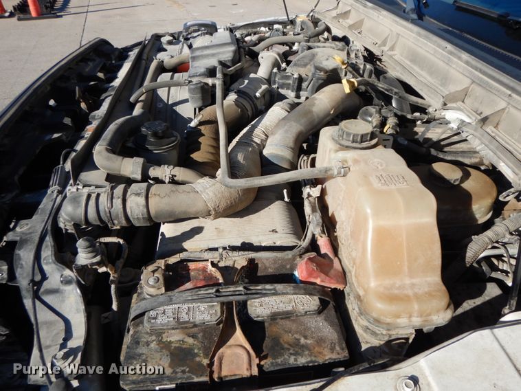 image for item DF3225 2016 Ford F550  flatbed truck