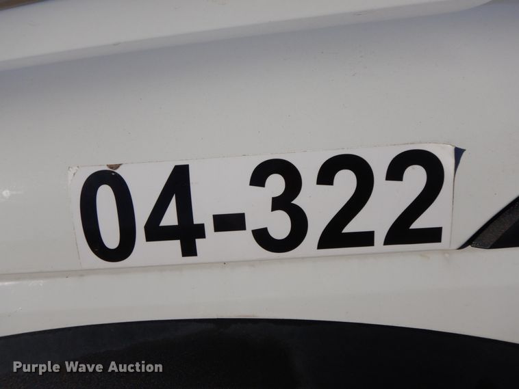 image for item DF3225 2016 Ford F550  flatbed truck