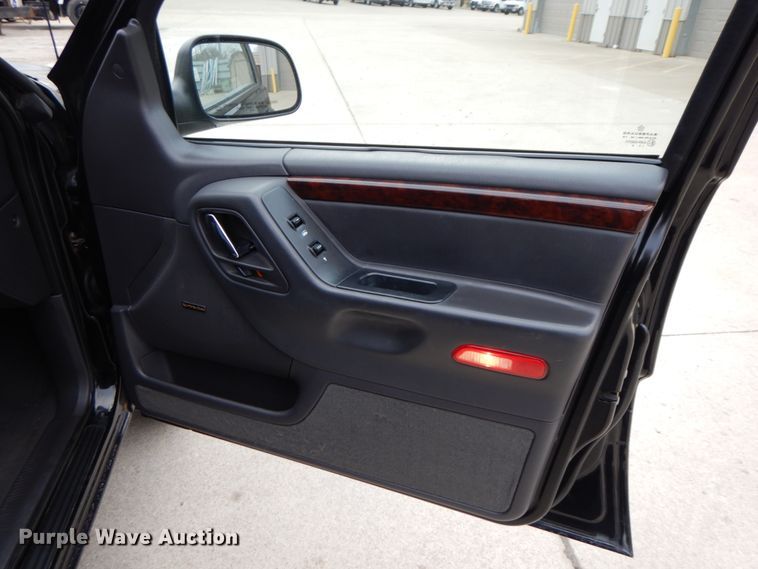 image for item DF3231 2001 Jeep Grand Cherokee Limited