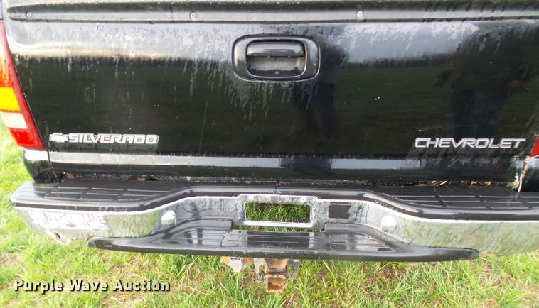 image for item DG5615 1999 Chevrolet Silverado 1500  Ext. Cab pickup truck