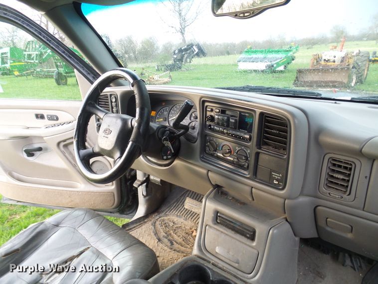 image for item DG5615 1999 Chevrolet Silverado 1500  Ext. Cab pickup truck