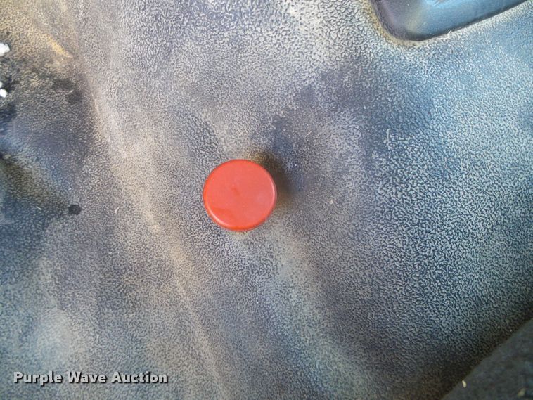 image for item DG8400 2000 Ford F550 Super Duty  utility / service truck