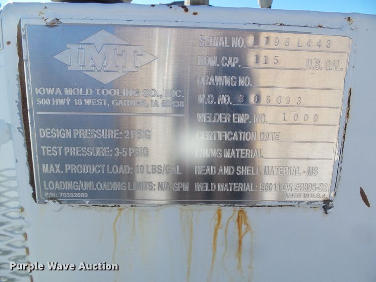 image for item DG8400 2000 Ford F550 Super Duty  utility / service truck