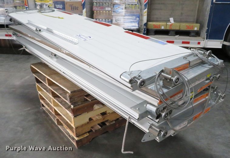 image for item DH0631 (2) Overhead doors