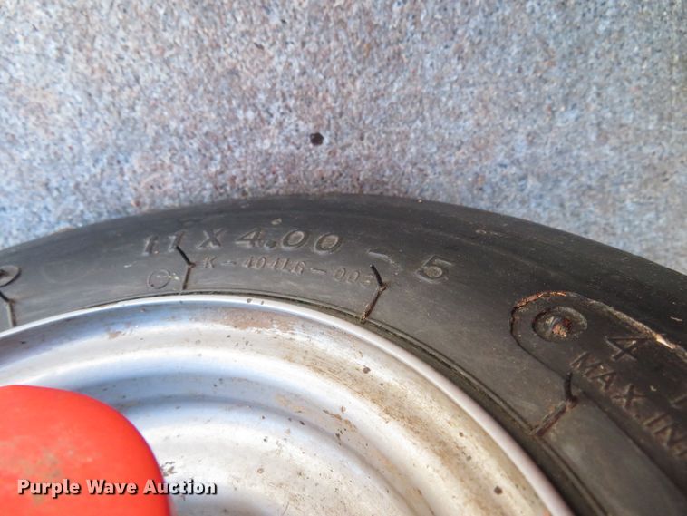 image for item DH0632 2015 Simplicity  ZTR lawn mower