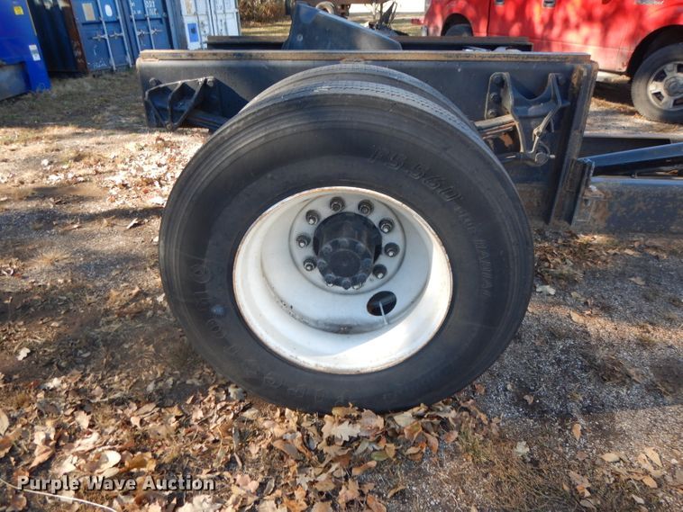 image for item DH3398 2008 International 4300  truck cab and chassis