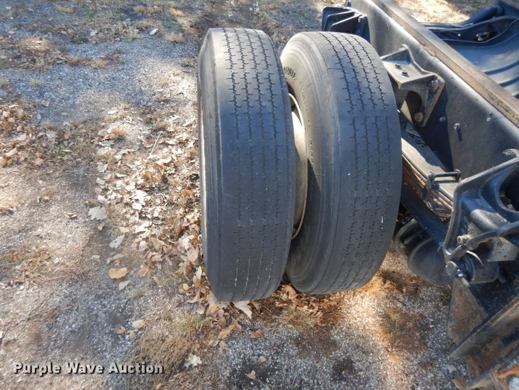 image for item DH3398 2008 International 4300  truck cab and chassis