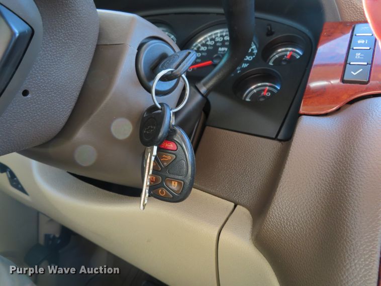 image for item DI3989 2009 Chevrolet Suburban LT 2500  SUV