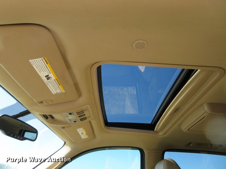 image for item DI3989 2009 Chevrolet Suburban LT 2500  SUV