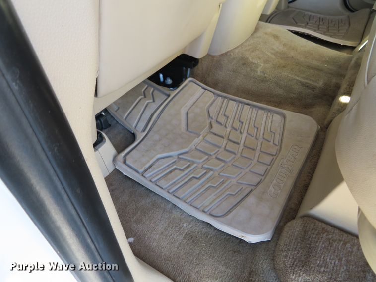 image for item DI3989 2009 Chevrolet Suburban LT 2500  SUV