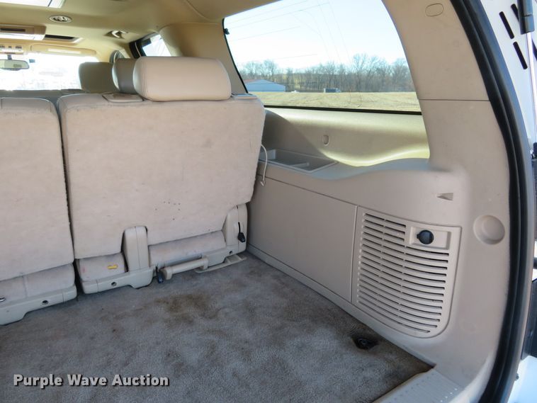 image for item DI3989 2009 Chevrolet Suburban LT 2500  SUV