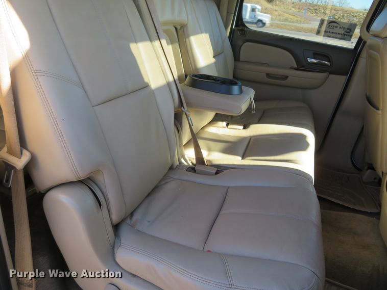 image for item DI3989 2009 Chevrolet Suburban LT 2500  SUV