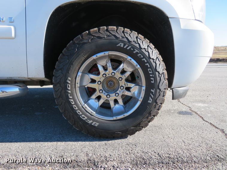 image for item DI3989 2009 Chevrolet Suburban LT 2500  SUV