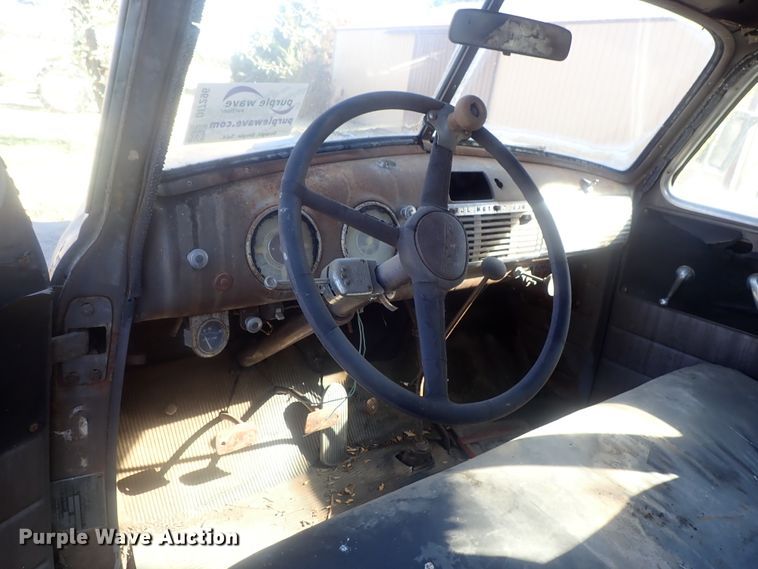 image for item DI7296 1950 GMC 252  dump flatbed truck