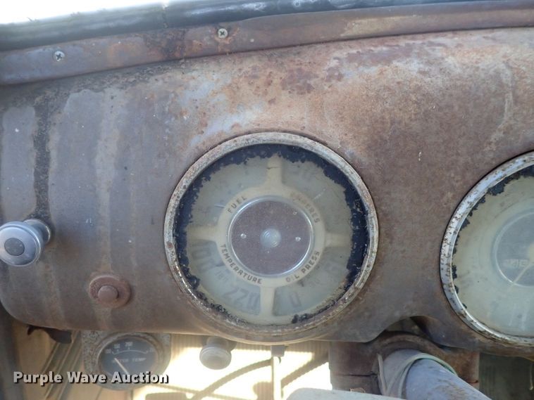 image for item DI7296 1950 GMC 252  dump flatbed truck