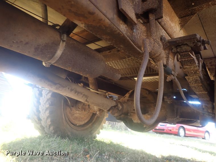 image for item DI7296 1950 GMC 252  dump flatbed truck