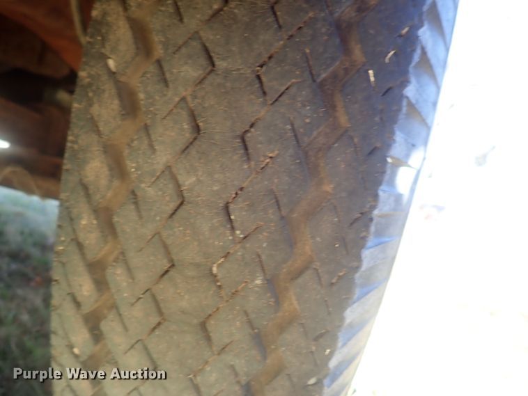 image for item DI7296 1950 GMC 252  dump flatbed truck