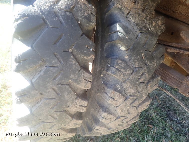 image for item DI7296 1950 GMC 252  dump flatbed truck