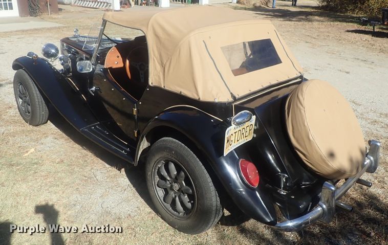 image for item DI7300 1981 Asve Fibe  kit car