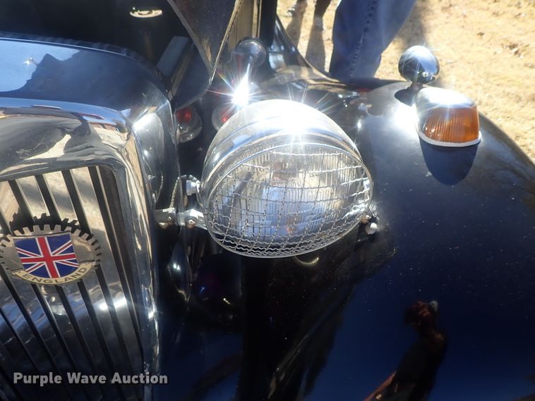 image for item DI7300 1981 Asve Fibe  kit car