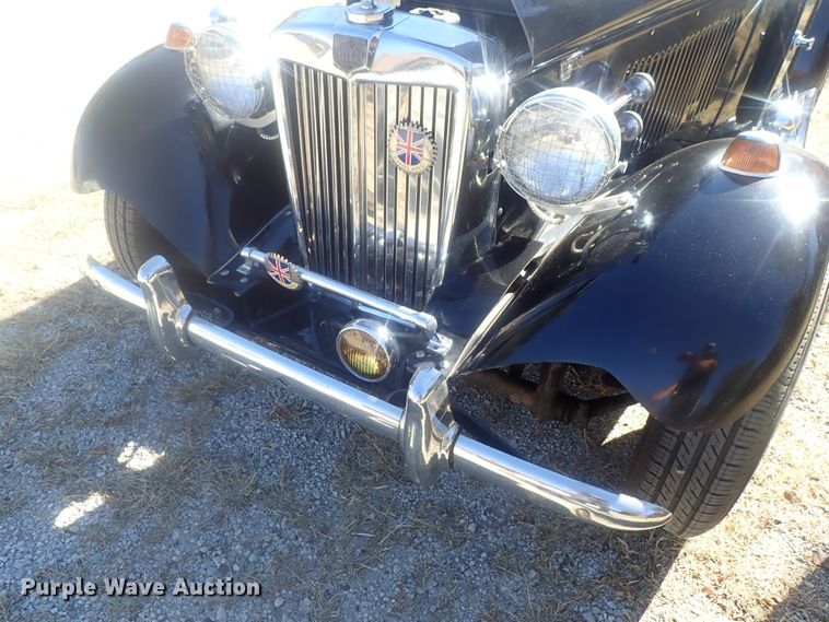 image for item DI7300 1981 Asve Fibe  kit car