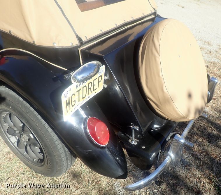 image for item DI7300 1981 Asve Fibe  kit car